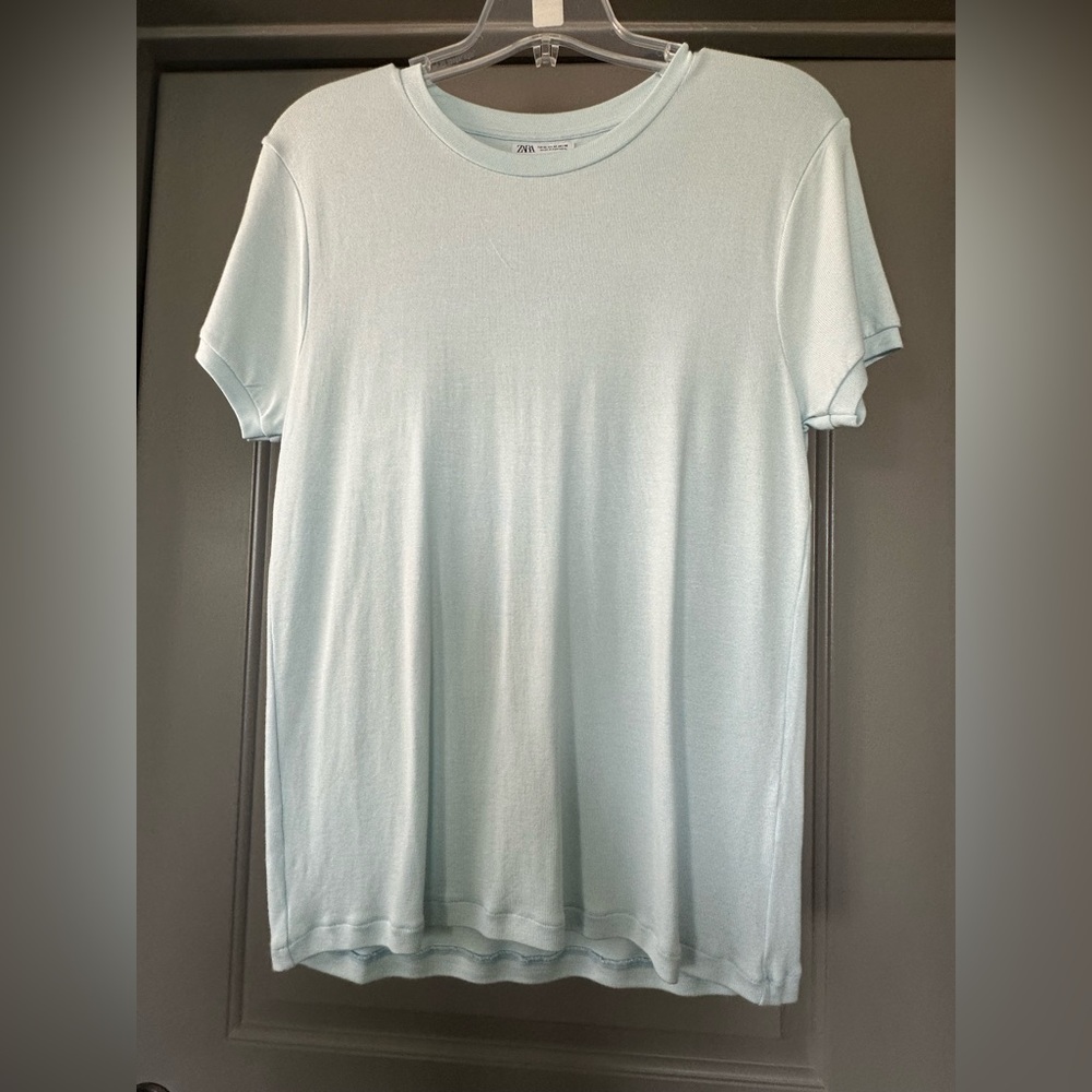 Zara baby blue knit top